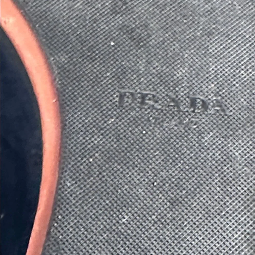Prada Navy Dark Blue Derby Leather Dress Shoes US 9 2EA046